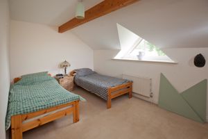 Bedroom- click for photo gallery